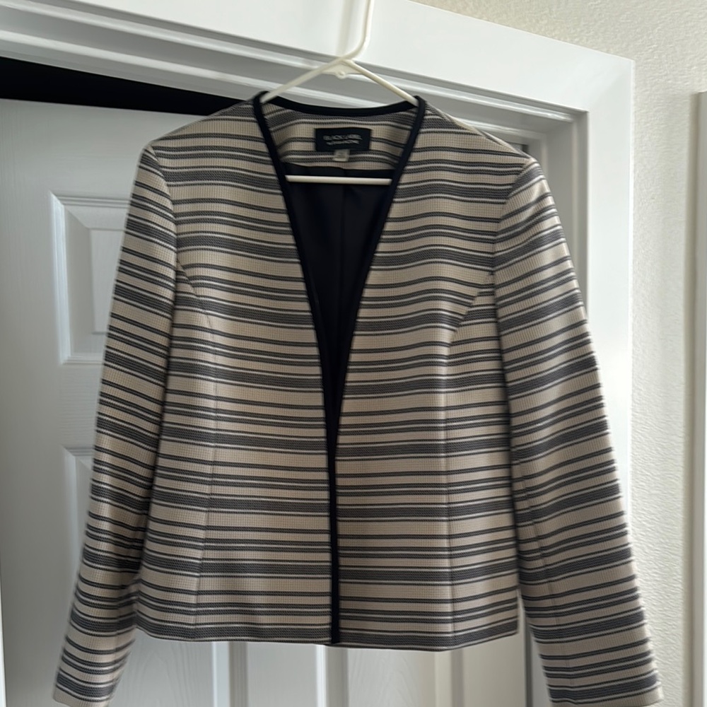 Black Label Evan Picone Black and Cream Blazer with Tailored Fit